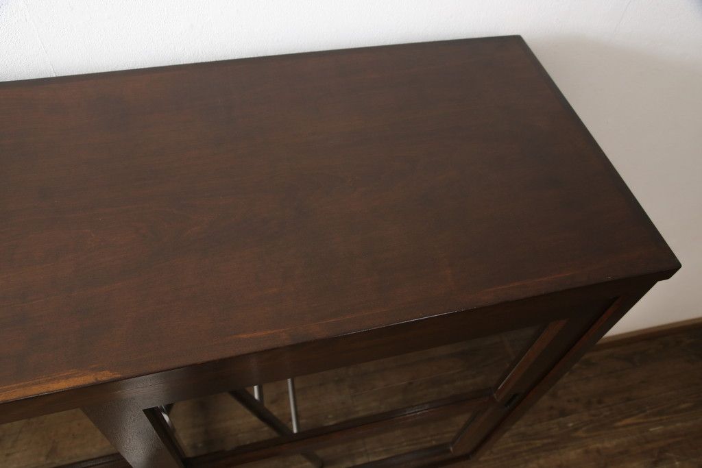 食器棚をリペア&カスタム!キャスター、コンセントを取り付け。(戸棚、収納棚、キャビネット)