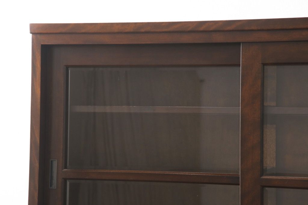 食器棚をリペア&カスタム!キャスター、コンセントを取り付け。(戸棚、収納棚、キャビネット)