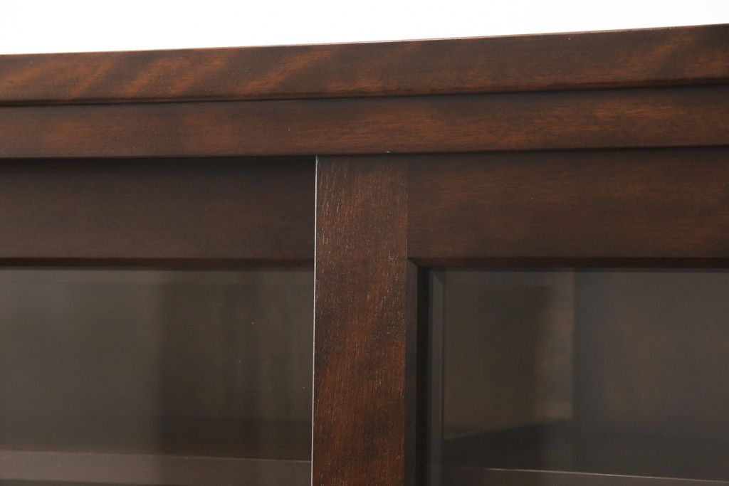 食器棚をリペア&カスタム!キャスター、コンセントを取り付け。(戸棚、収納棚、キャビネット)