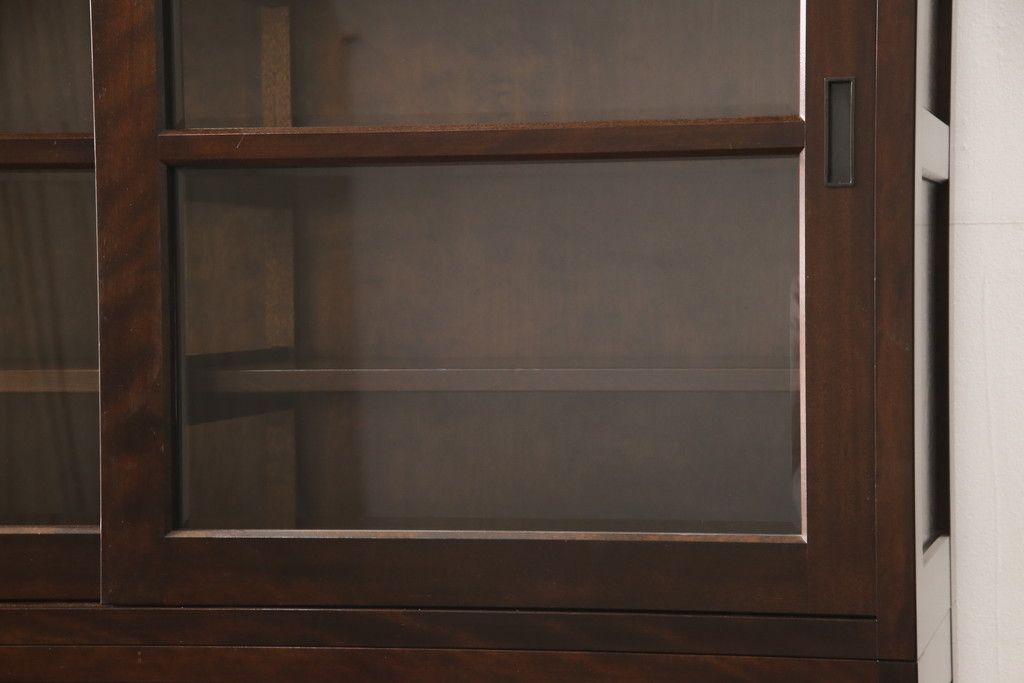 食器棚をリペア&カスタム!キャスター、コンセントを取り付け。(戸棚、収納棚、キャビネット)