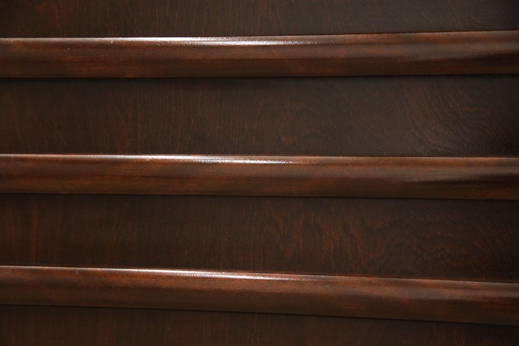 食器棚をリペア&カスタム!キャスター、コンセントを取り付け。(戸棚、収納棚、キャビネット)