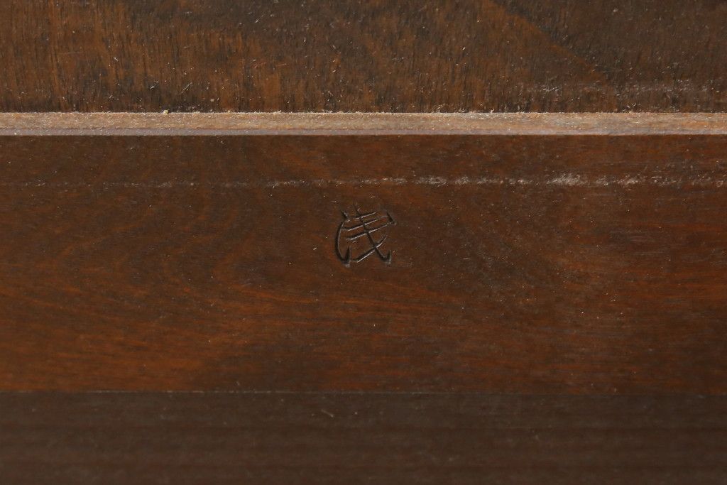 食器棚をリペア&カスタム!キャスター、コンセントを取り付け。(戸棚、収納棚、キャビネット)