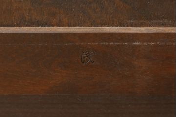 食器棚をリペア&カスタム!キャスター、コンセントを取り付け。(戸棚、収納棚、キャビネット)