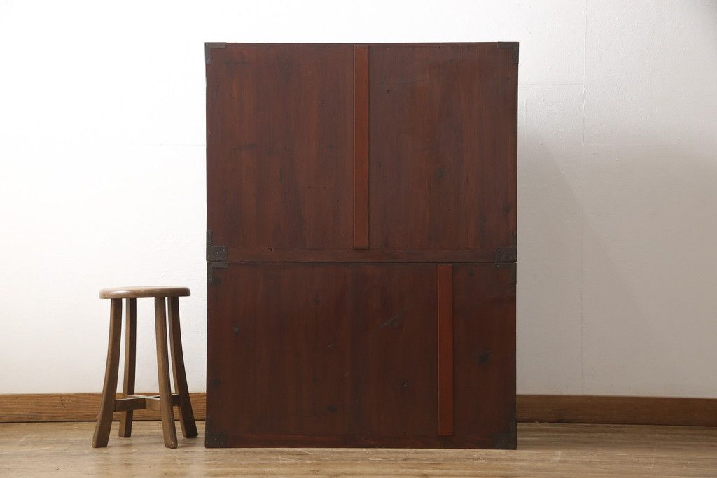 庄内箪笥の見た目を変えずに綺麗にリペア!元の雰囲気を残しつつ研磨して仕上げ。(重ね箪笥、時代箪笥、引き出し)