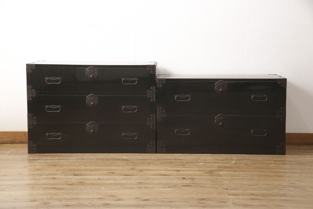 庄内箪笥の見た目を変えずに綺麗にリペア!元の雰囲気を残しつつ研磨して仕上げ。(重ね箪笥、時代箪笥、引き出し)