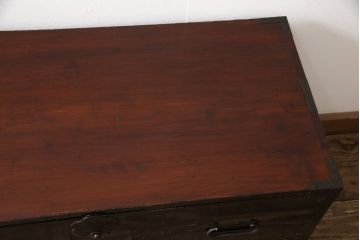 庄内箪笥の見た目を変えずに綺麗にリペア!元の雰囲気を残しつつ研磨して仕上げ。(重ね箪笥、時代箪笥、引き出し)