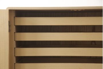 加茂総桐箪笥をリペア&カスタム!上段の引き出し枠を取り払い、衣装盆の受け製作。下段引き出し3杯のうち1杯をカットし高さをリサイズ。(並厚、総桐たんす、桐タンス、着物箪笥、衣装タンス)