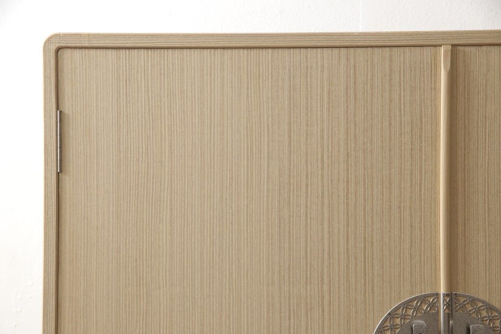 加茂総桐箪笥をリペア&カスタム!上段の引き出し枠を取り払い、衣装盆の受け製作。下段引き出し3杯のうち1杯をカットし高さをリサイズ。(並厚、総桐たんす、桐タンス、着物箪笥、衣装タンス)