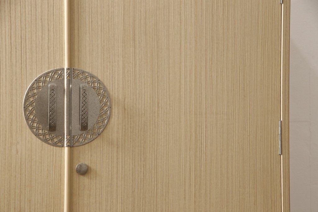 加茂総桐箪笥をリペア&カスタム!上段の引き出し枠を取り払い、衣装盆の受け製作。下段引き出し3杯のうち1杯をカットし高さをリサイズ。(並厚、総桐たんす、桐タンス、着物箪笥、衣装タンス)