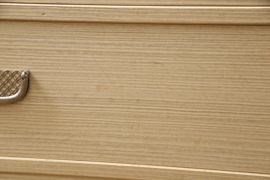 加茂総桐箪笥をリペア&カスタム!上段の引き出し枠を取り払い、衣装盆の受け製作。下段引き出し3杯のうち1杯をカットし高さをリサイズ。(並厚、総桐たんす、桐タンス、着物箪笥、衣装タンス)