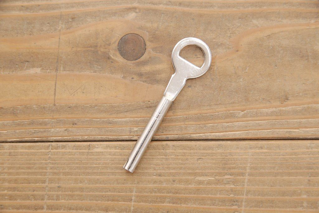 加茂総桐箪笥をリペア&カスタム!上段の引き出し枠を取り払い、衣装盆の受け製作。下段引き出し3杯のうち1杯をカットし高さをリサイズ。(並厚、総桐たんす、桐タンス、着物箪笥、衣装タンス)