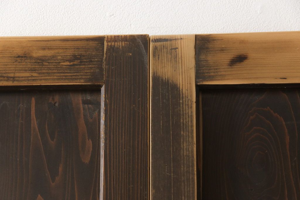 板戸4枚をリペア&カスタム!高さと幅をリサイズし、引手・戸車を取付け。(板戸、引き戸、建具)