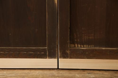 板戸4枚をリペア&カスタム!高さと幅をリサイズし、引手・戸車を取付け。(板戸、引き戸、建具)