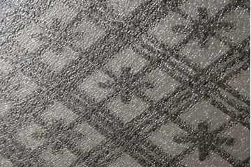 引き戸をリペア&カスタム!下桟を加工し戸車を取付け。新材を使用した下桟のみ本体の色味に合わせて着色。(ガラス帯戸、建具)