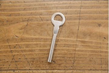 総桐箪笥をリペア&カスタム!桐材本来の木目や木色を生かしたナチュラル仕上げ。(桐たんす、和タンス、衣装箪笥、ヴィンテージ)