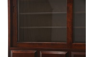 食器棚をリペア&カスタム!下段左側に棚板1枚製作し取り付け、棚ダボを2ヵ所追加。(キャビネット、戸棚、収納棚)