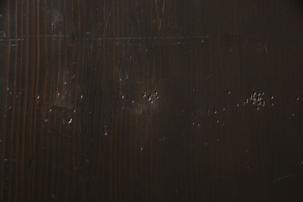 板戸4枚をリペア&カスタム!引手は加工し、1番使いやすい位置に取り付け。本体は現状の色味を活かして着色。(帯戸、引き戸)