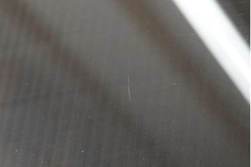 ガラス戸をリペア&カスタム!高さと幅をリサイズし、表の引き手そのままに、裏は似たものを取り付け。本体は現状の色味や雰囲気を残しつつクリアワックスにて仕上げ。(引き戸、玄関戸)