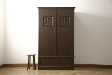 ワードローブの見た目を変えずに綺麗にリペア!ポール部分のフックを新品に交換。(衣装タンス、洋服タンス、引き出し、ヴィンテージ)