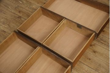 片袖デスクの見た目を変えずに綺麗にリペア!現状をベースに1トーン程落ち着いた色味に着色。(ワークデスク、机、在宅ワーク、在宅用)