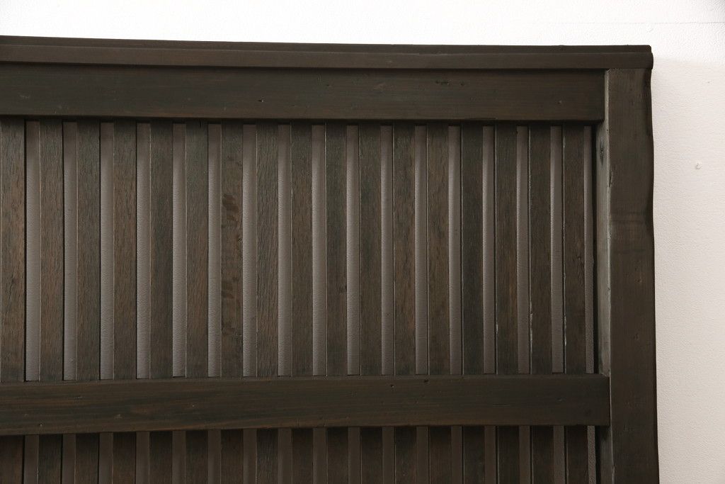 蔵戸をリペア&カスタム!戸首造作し、鎌錠・戸車を取り付け。色味は当店商品を参考に着色。(格子戸、引き戸、玄関戸)