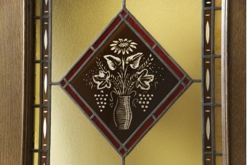 木製ドアをリペア&カスタム!高さをリサイズし、ローラー締まりを新しい物に交換。新材にて補修・加工した箇所は出来る限り本体の色味に合わせて着色。(扉、建具、ヴィンテージ)