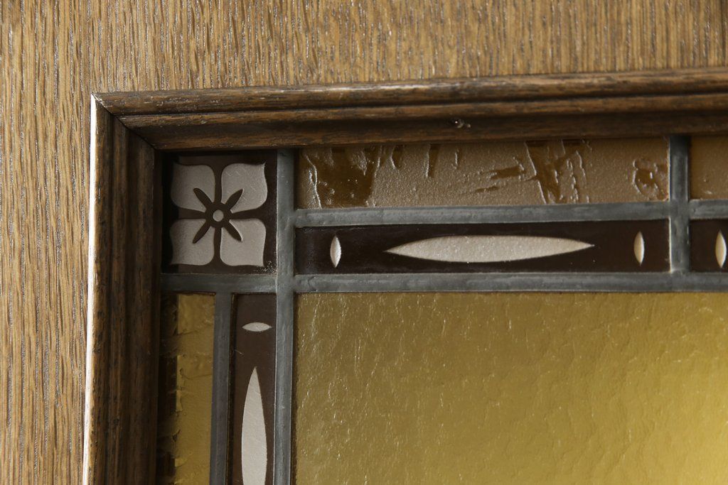 木製ドアをリペア&カスタム!高さをリサイズし、ローラー締まりを新しい物に交換。新材にて補修・加工した箇所は出来る限り本体の色味に合わせて着色。(扉、建具、ヴィンテージ)