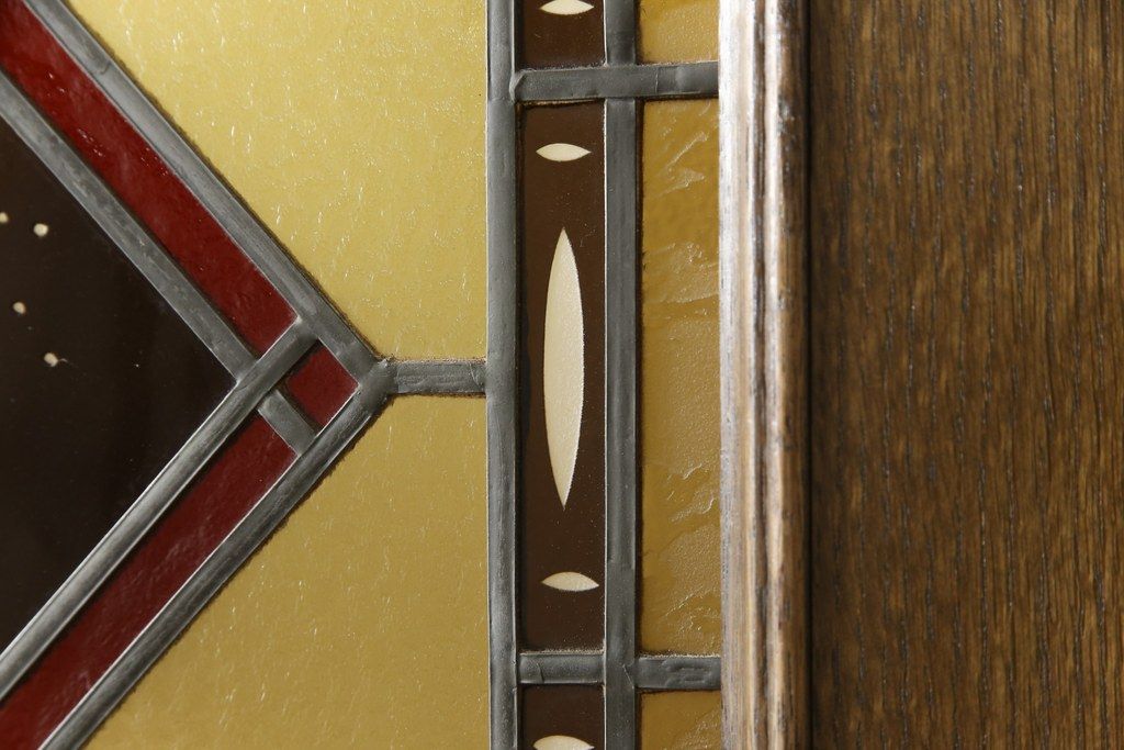 木製ドアをリペア&カスタム!高さをリサイズし、ローラー締まりを新しい物に交換。新材にて補修・加工した箇所は出来る限り本体の色味に合わせて着色。(扉、建具、ヴィンテージ)