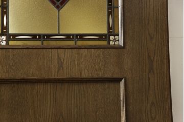 木製ドアをリペア&カスタム!高さをリサイズし、ローラー締まりを新しい物に交換。新材にて補修・加工した箇所は出来る限り本体の色味に合わせて着色。(扉、建具、ヴィンテージ)