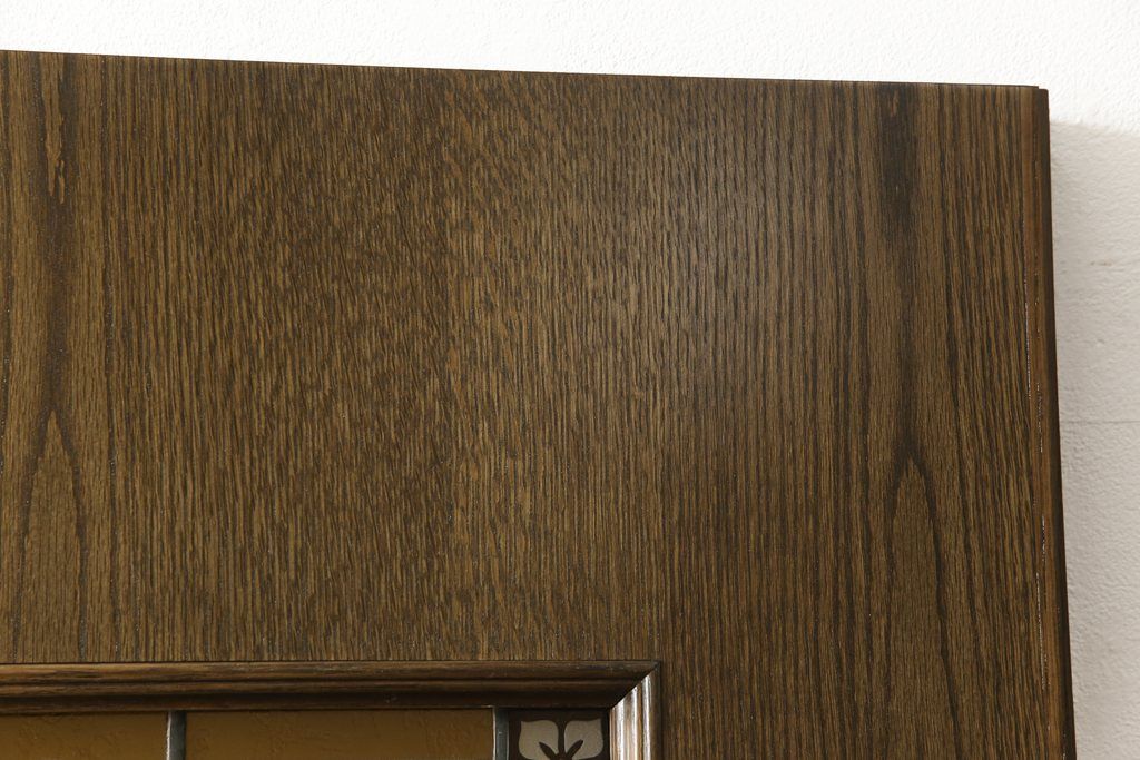 木製ドアをリペア&カスタム!高さをリサイズし、ローラー締まりを新しい物に交換。新材にて補修・加工した箇所は出来る限り本体の色味に合わせて着色。(扉、建具、ヴィンテージ)