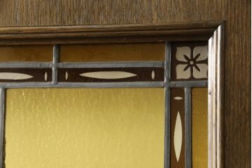 木製ドアをリペア&カスタム!高さをリサイズし、ローラー締まりを新しい物に交換。新材にて補修・加工した箇所は出来る限り本体の色味に合わせて着色。(扉、建具、ヴィンテージ)