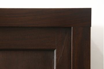 帳場箪笥をリペア&カスタム!棚板を交換し、棚受位置を調整、引き出し背板の割れを修復。金具を黒色に再塗装。本体は最も濃い箇所の色味に合わせて着色しワックス塗装。(重ね箪笥、収納棚)