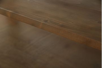 ガラスケースをリペア&カスタム!欠損している棚板を製作し、現状の品物に合わせて1トーン程落ち着いた色に着色。(ショーケース、陳列棚、飾り棚)