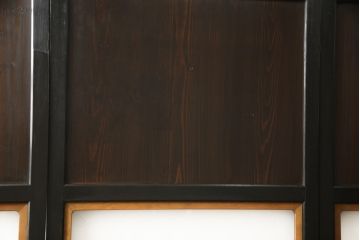 ガラス帯戸3枚をリペア&カスタム!高さをサイズし、調整式のV型戸車を取り付け。本体は現状の色味を活かして仕上げ。(建具、引き戸)