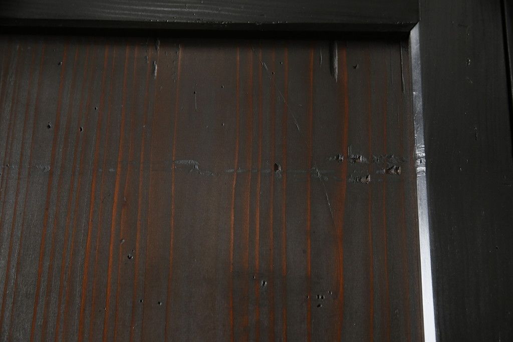 ガラス帯戸3枚をリペア&カスタム!高さをサイズし、調整式のV型戸車を取り付け。本体は現状の色味を活かして仕上げ。(建具、引き戸)