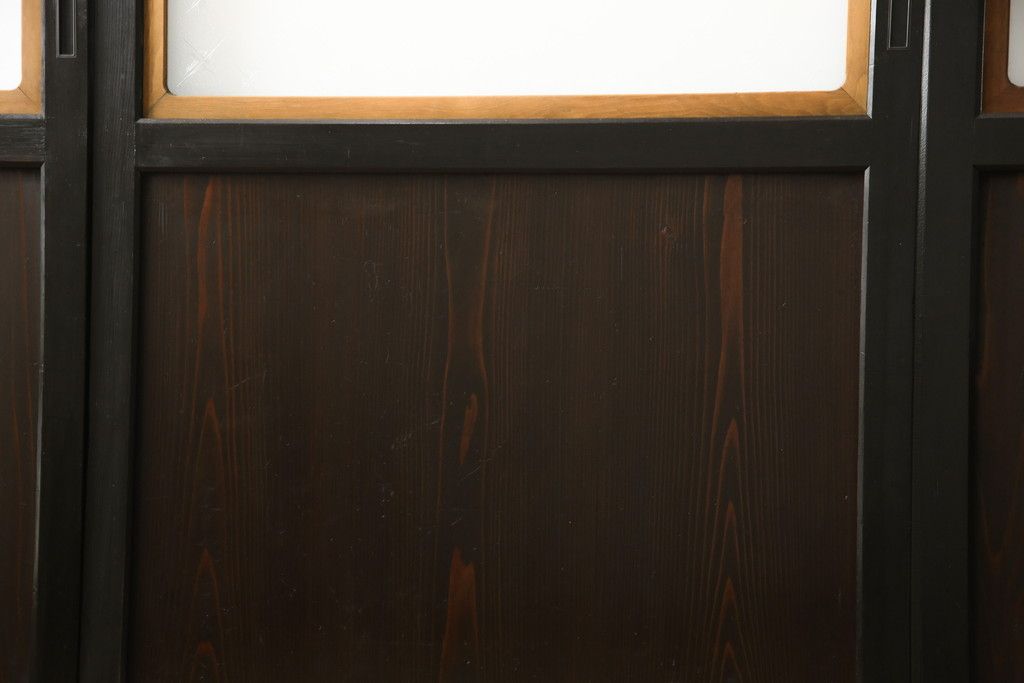 ガラス帯戸3枚をリペア&カスタム!高さをサイズし、調整式のV型戸車を取り付け。本体は現状の色味を活かして仕上げ。(建具、引き戸)