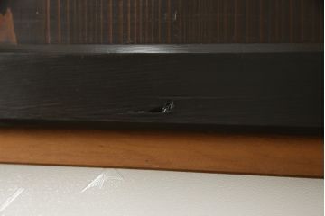 ガラス帯戸3枚をリペア&カスタム!高さをサイズし、調整式のV型戸車を取り付け。本体は現状の色味を活かして仕上げ。(建具、引き戸)