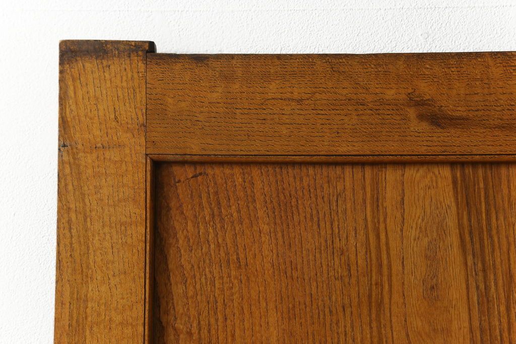 帯戸をリペア&カスタム!現状のお品物に合わせて1トーン程落ち着いた色に着色。(板戸、建具、引き戸)