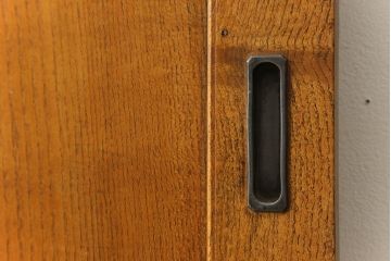 帯戸をリペア&カスタム!現状のお品物に合わせて1トーン程落ち着いた色に着色。(板戸、建具、引き戸)