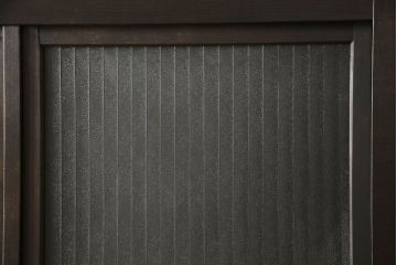 ガラス戸4枚をリペア&カスタム!高さと幅をリサイズし、ダークブラウン色に着色。(引き戸、建具)