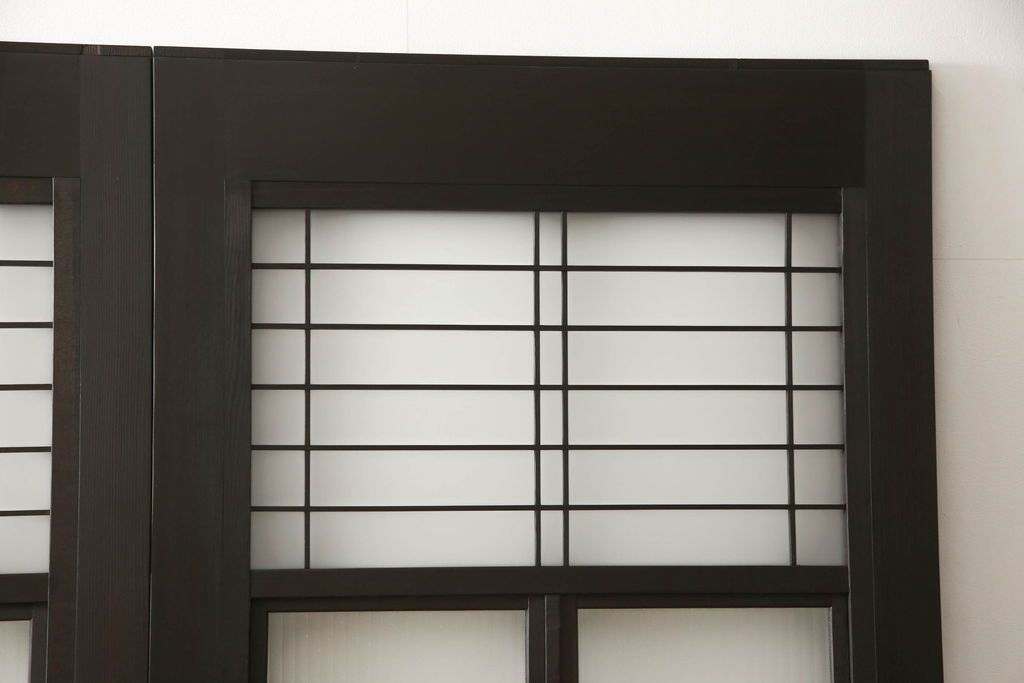 ガラス戸4枚をリペア&カスタム!高さと幅をリサイズし、ダークブラウン色に着色。(引き戸、建具)