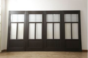 ガラス戸4枚をリペア&カスタム!高さと幅をリサイズし、ダークブラウン色に着色。(引き戸、建具)