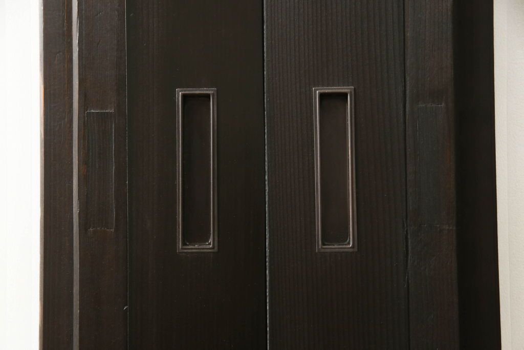 ガラス戸4枚をリペア&カスタム!高さと幅をリサイズし、ダークブラウン色に着色。(引き戸、建具)