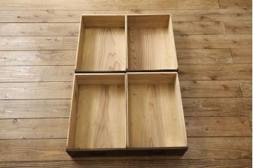 水屋箪笥サイドボードをリペア&カスタム!天板裏の補強をし、現状のお品物に合わせて1トーン程落ち着いた色に着色。(収納棚、戸棚、テレビ台、ローボード)