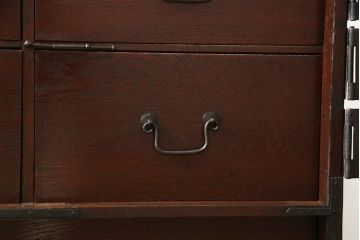 帳場箪笥をリペア&カスタム!底板の中空部分に板を足してフラットに加工。足した材も周りの材に合うように着色。(小箪笥、和箪笥、時代箪笥、収納たんす)