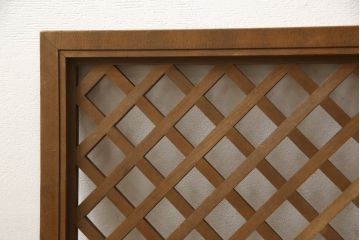 欄間をリペア&カスタム!格子デザインのきりの良いところでカットし、高さと幅をリサイズ。(明かり取り、明り取り、ビンテージ、ヴィンテージ)