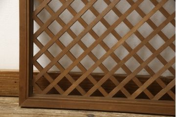 欄間をリペア&カスタム!格子デザインのきりの良いところでカットし、高さと幅をリサイズ。(明かり取り、明り取り、ビンテージ、ヴィンテージ)