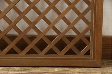 欄間をリペア&カスタム!格子デザインのきりの良いところでカットし、高さと幅をリサイズ。(明かり取り、明り取り、ビンテージ、ヴィンテージ)