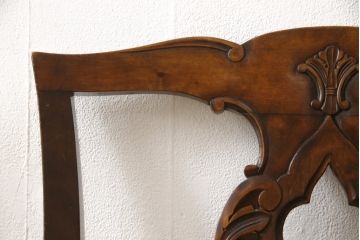 ダイニングチェア4脚をリペア&カスタム!座面生地をご希望の生地に張替え。本体は現状の色味を活かして仕上げ、修繕箇所は本体と馴染むように。(椅子、イス)