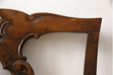 ダイニングチェア4脚をリペア&カスタム!座面生地をご希望の生地に張替え。本体は現状の色味を活かして仕上げ、修繕箇所は本体と馴染むように。(椅子、イス)